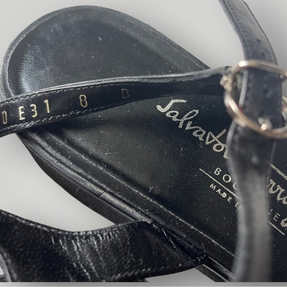 Ferragamo Classic Slingback Sandals Woven Leather Top Black Leather Shoes 8B - Picture 9 of 14